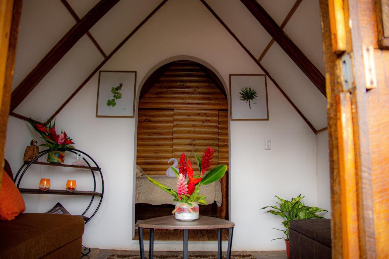 Pacuare Mountain Lodge Tres Equis Kültér fotó
