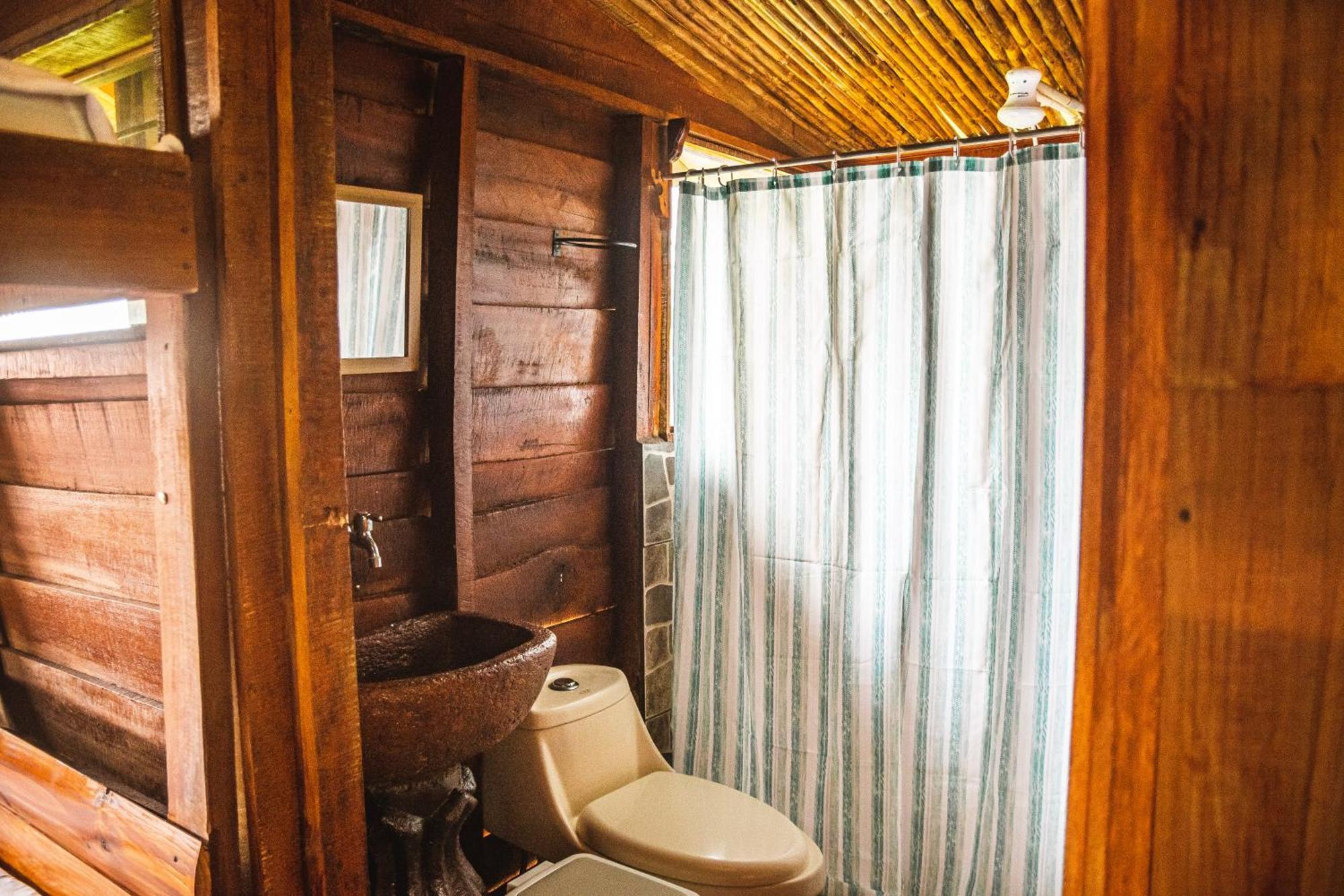 Pacuare Mountain Lodge Tres Equis Kültér fotó